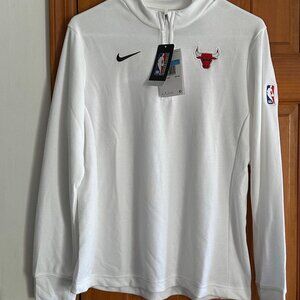 Chicago Bulls Nike Dri-FIT Mock Neck Long Sleeve